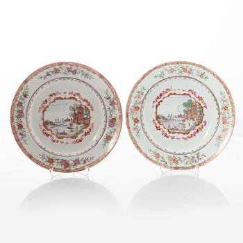 A pair of export Meissen-style plates, China, Qianlong period (1736-95).