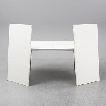 BRUNO MATHSSON & PIET HEIN, a 'Superellips' dining table, Fritz Hansen, Denmark.