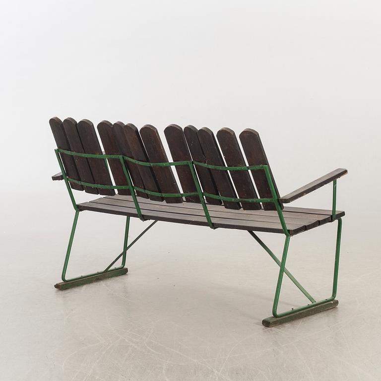 A 1950/60:s  "A2" bench by Arthur Lindqvist for Grythyttan, Sweden.