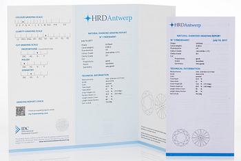 Örhängen, 14K vitguld med briljantslipade diamanter. Medföljande HRD sertifikat.