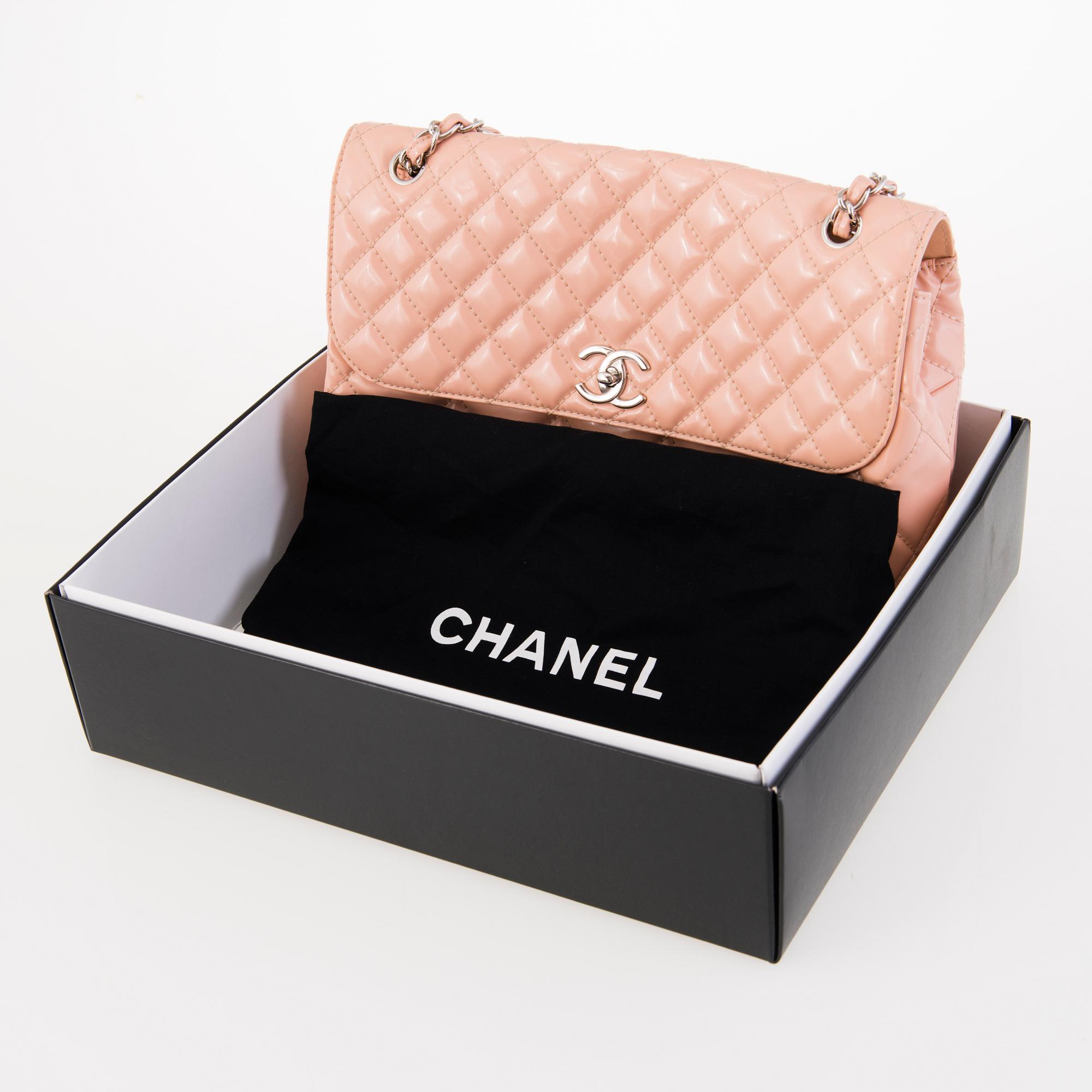CHANEL, Coco Shine Jumbo Flap Bag.
