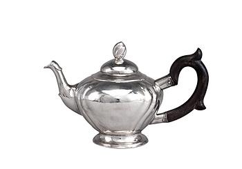 400. A TEAPOT.