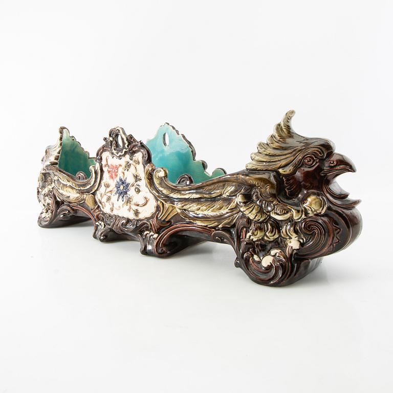 Jardinière Early 1900s majolica.