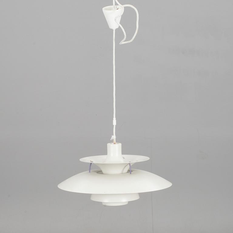 TAKLAMPA, "PH 5", Poul Henningsen för Louis Poulsen, Danmark.