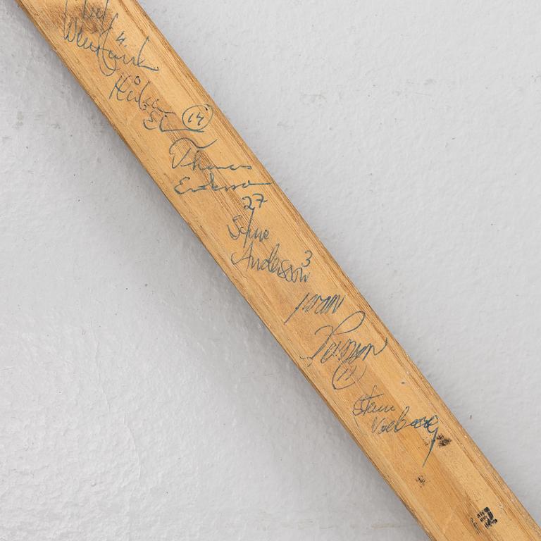 Pelle Lindberg's goaltender stick with autographs.