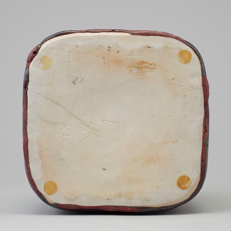 A stoneware vase by Stig Lindberg dated 1971.