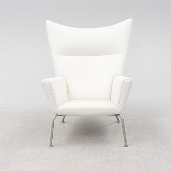 Hans J Wegner, fåtölj, Wing chair" modell CH445, Carl Hansen & Søn. Danmark.