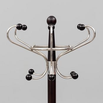 A LATE 20th CENTURY COAT HANGER.