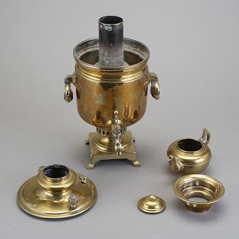 SAMOVAR, mässing, Ryssland, daterad 1889.