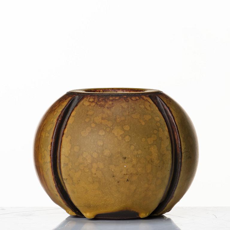 Wilhelm Kåge, a "Farsta" stoneware vase, Gustavsberg Studio probably 1950's.