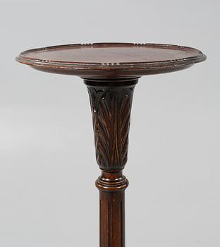 PIEDESTAL, 1900-talets första del.