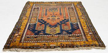 Matta, semiantik Yahyali, Kayseri området, ca  208 x 115 cm.