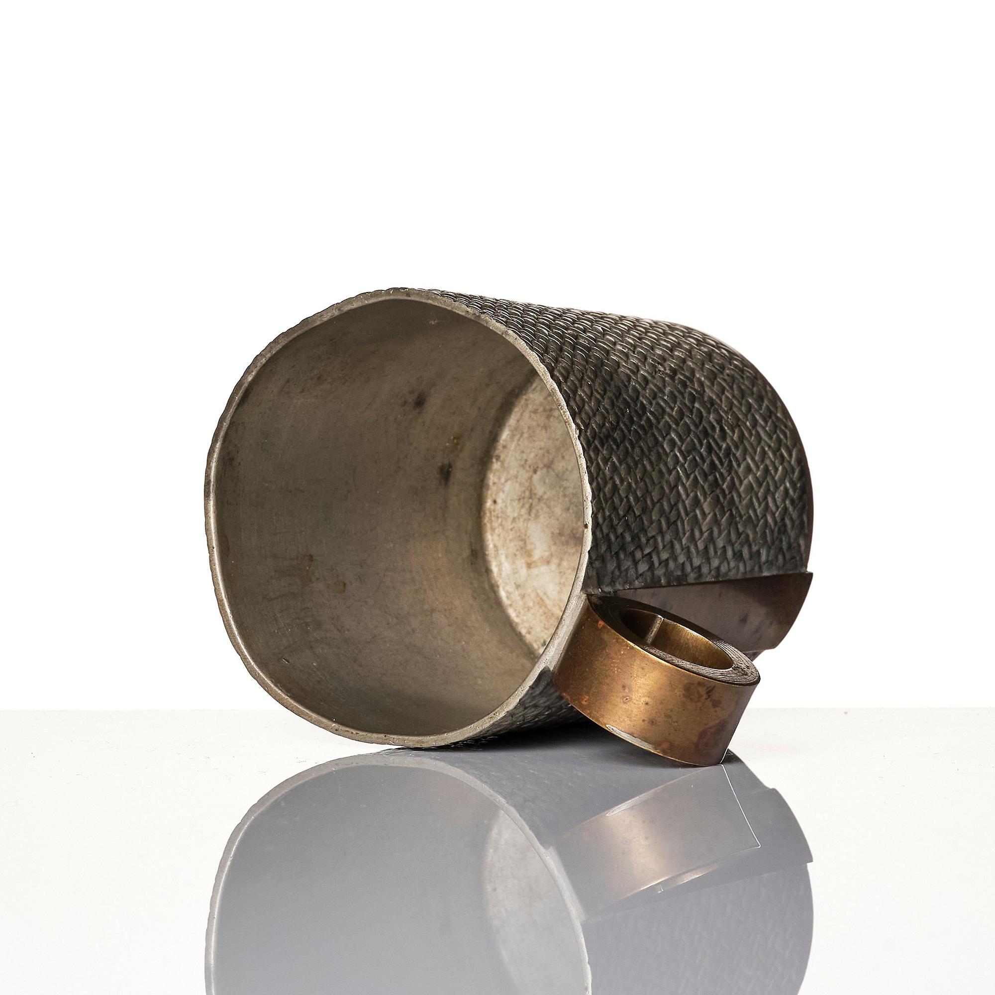 Björn Trägårdh, mugg, Firma Svenskt Tenn, modell "A 2272", Stockholm 1936.