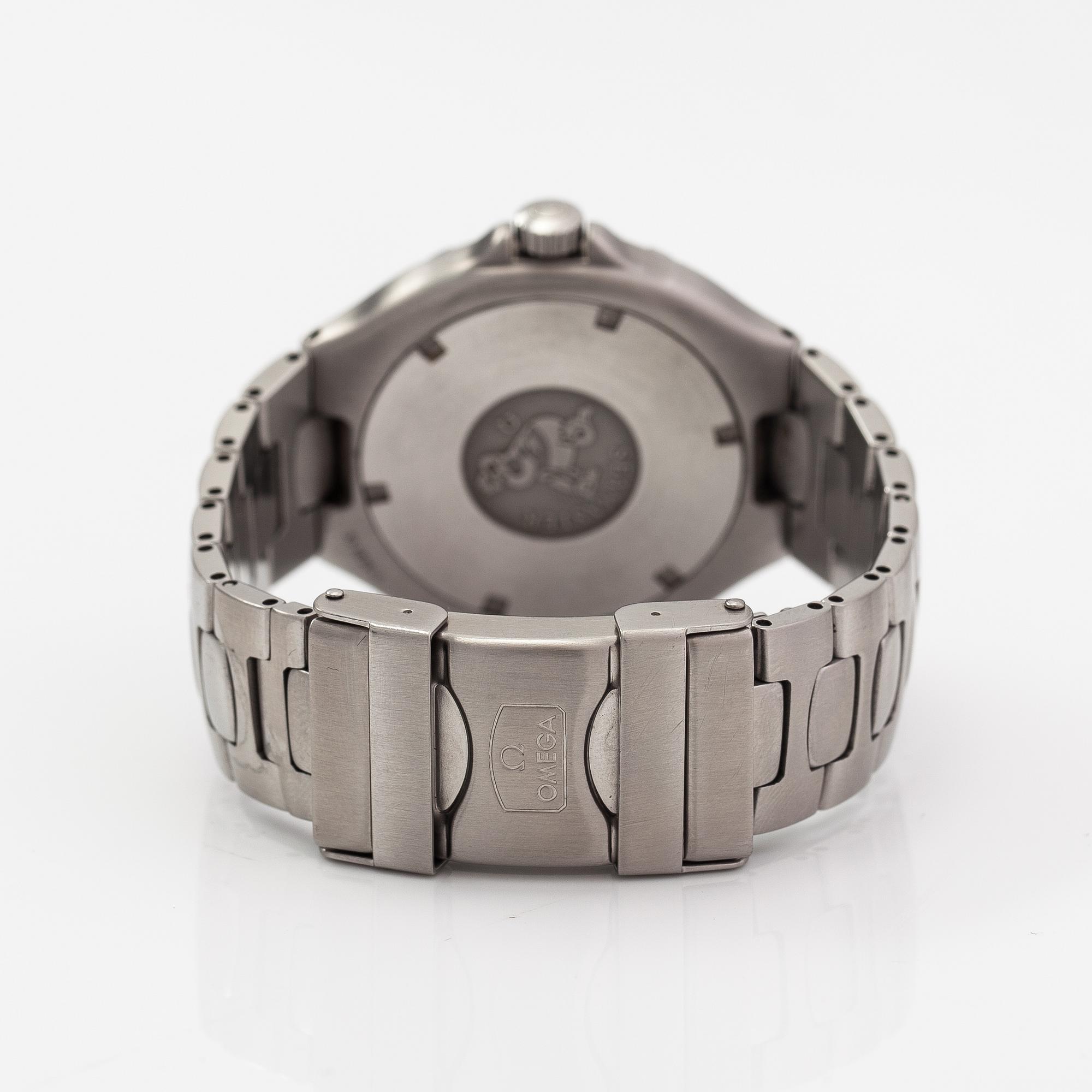Omega, Seamaster, 200m, "Pre Bond", wristwatch, 38 mm.