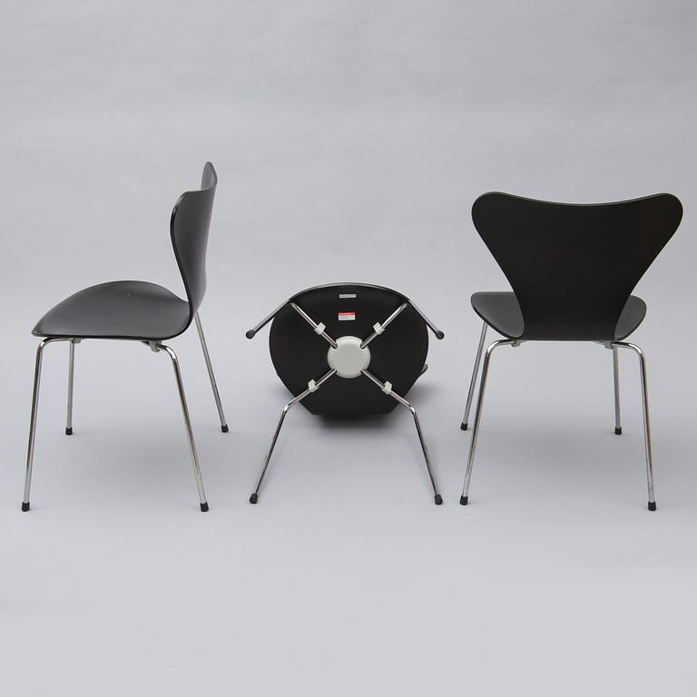 STOLAR, 4 st, "Sjuan", Arne Jacobsen, Fritz Hansen.