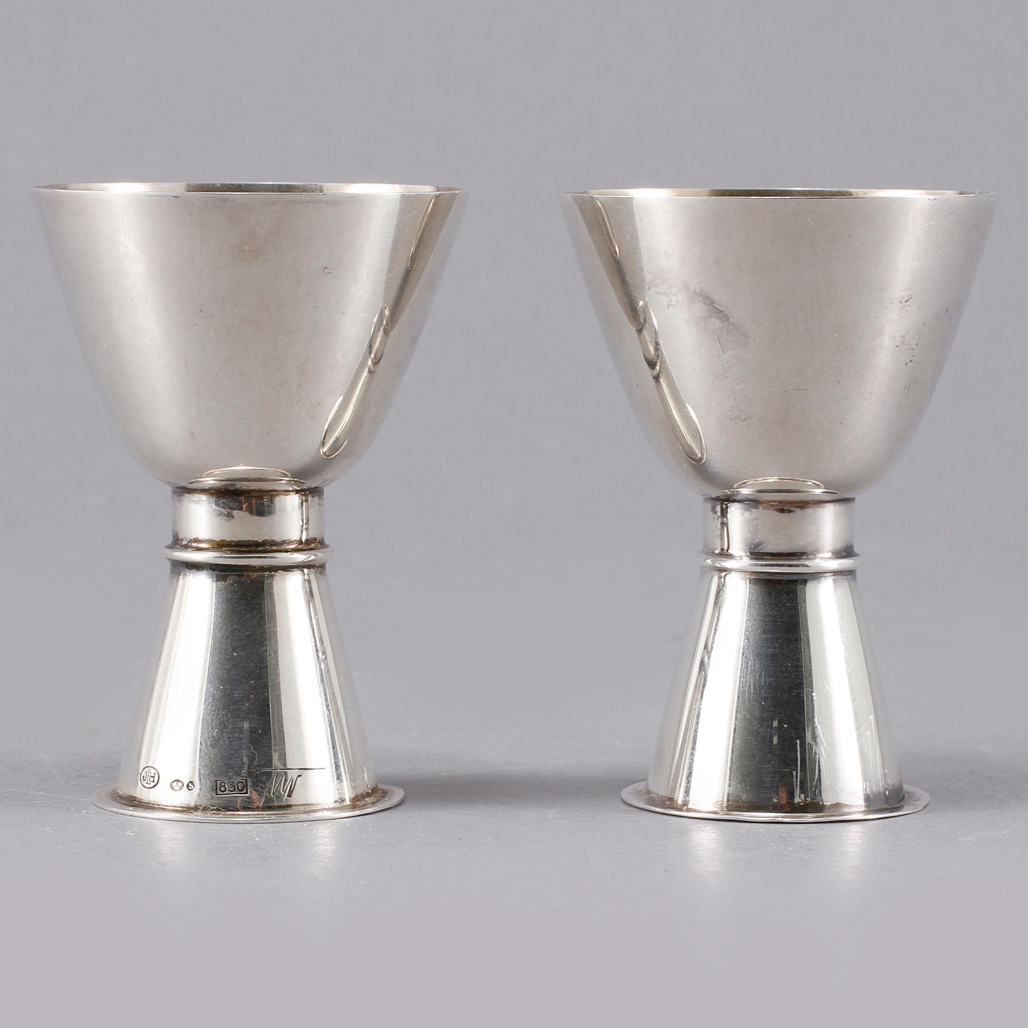 SUPKOPPAR, ett par, silver, Tapio Wirkkala, vikt 56 gram.