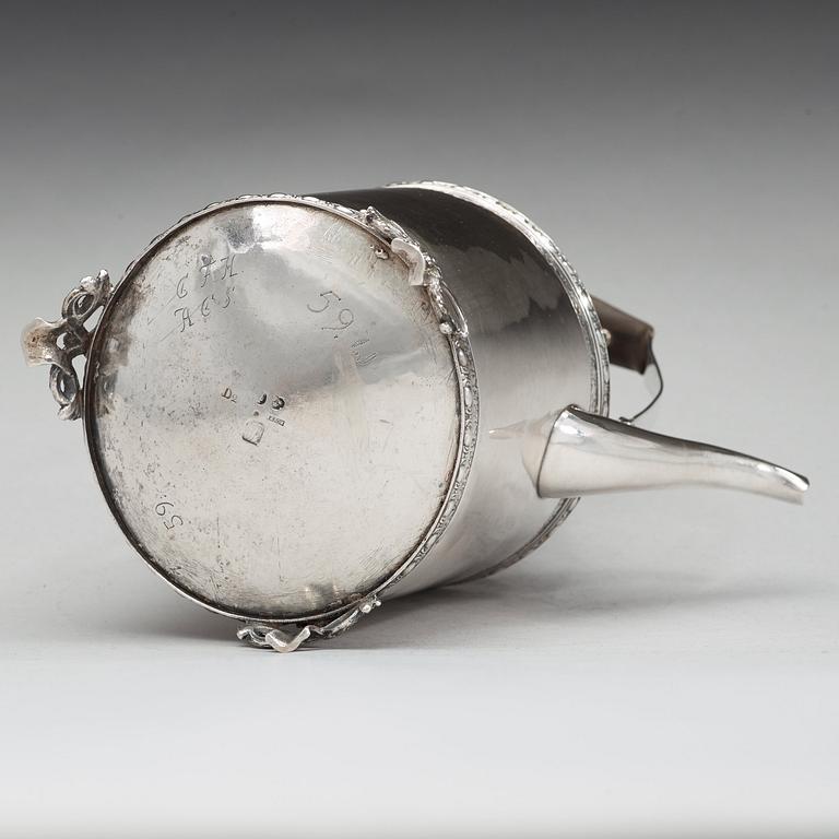 A Swedish 18th century silver tea-pot, mark of Lars Boye, Stockholm 1786.