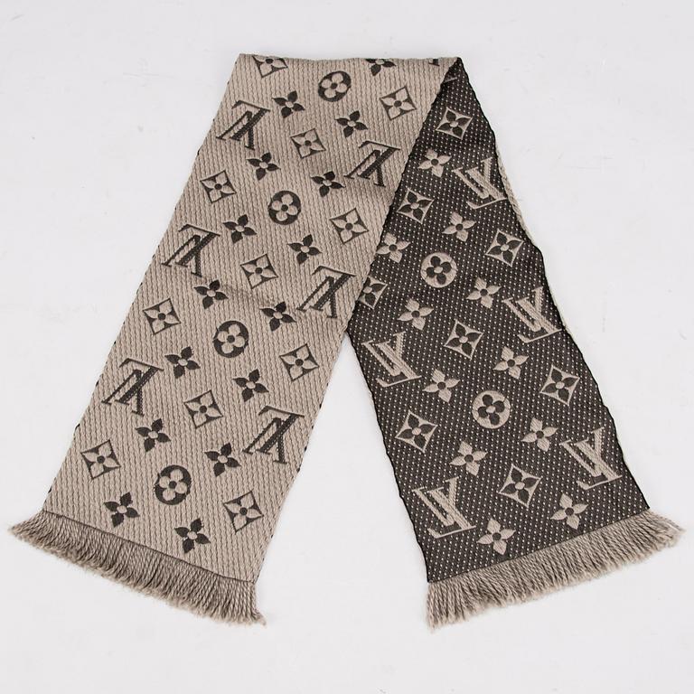 LOUIS VUITTON, "Logomania", scarf.