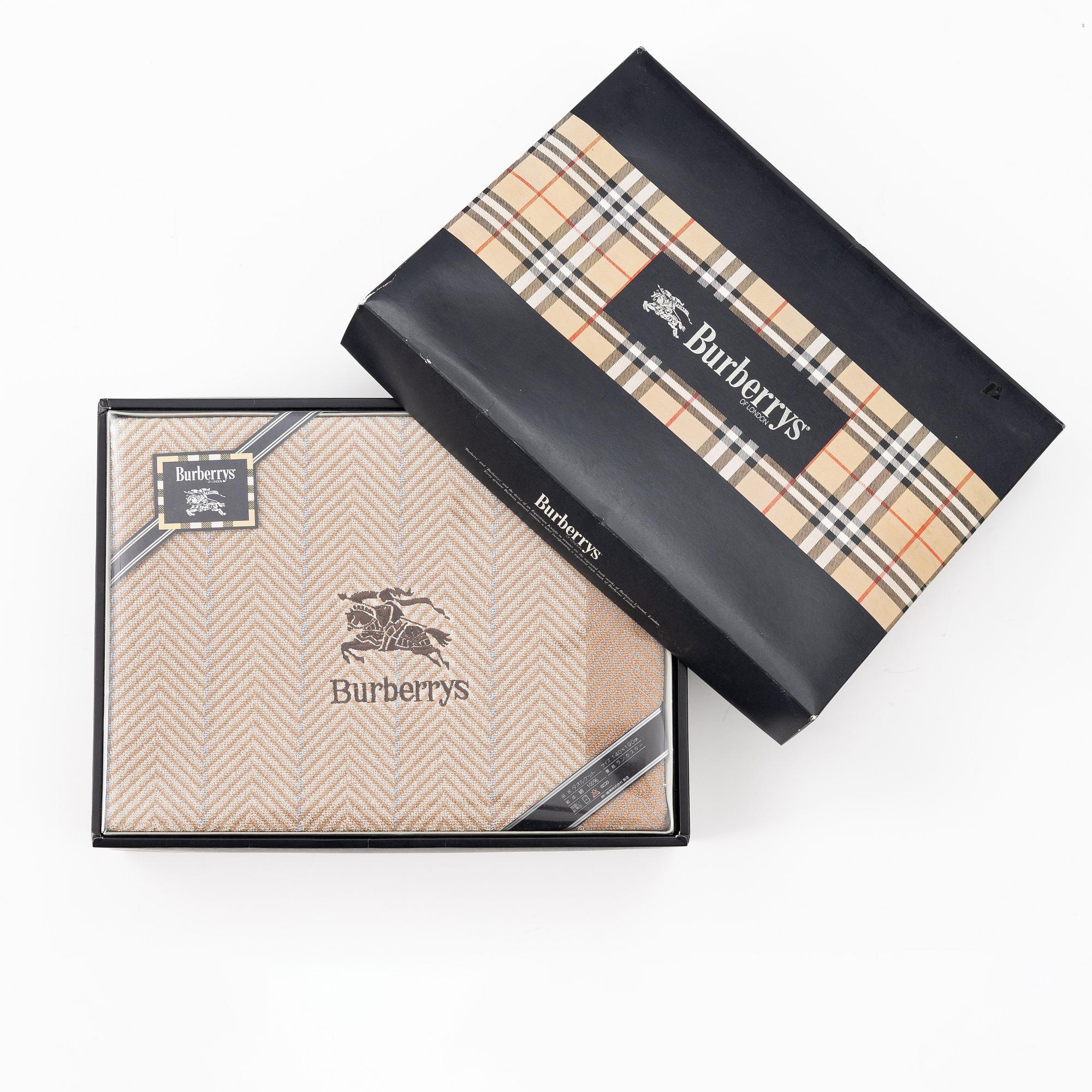 Burberrys, blanket.