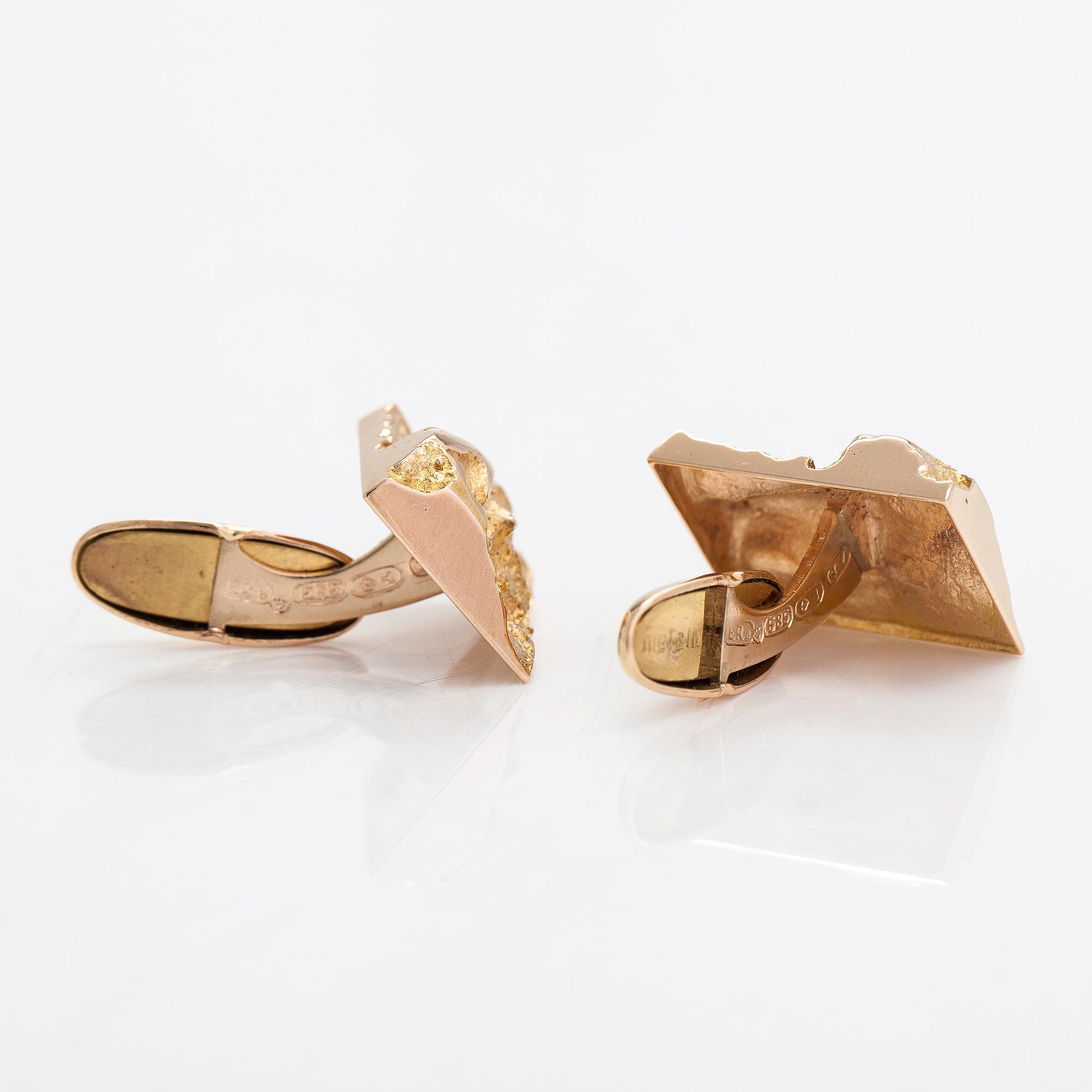 A pair of 14K gold cufflinks. E. Räsänen Oy, Kuopio 1972.