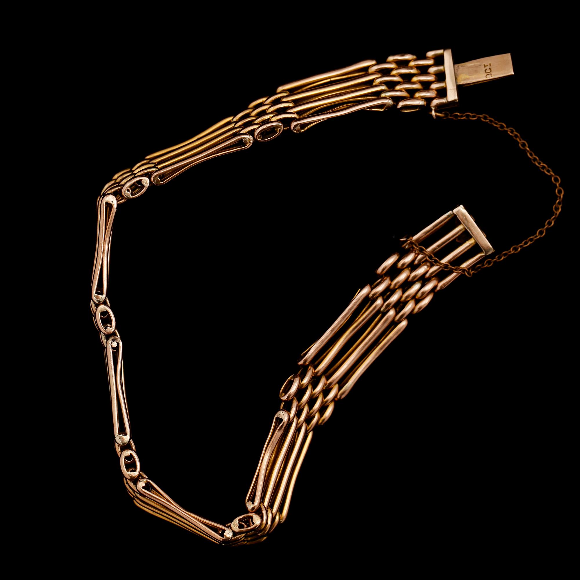ARMBAND, 9 k guld. Vikt ca 12 g.