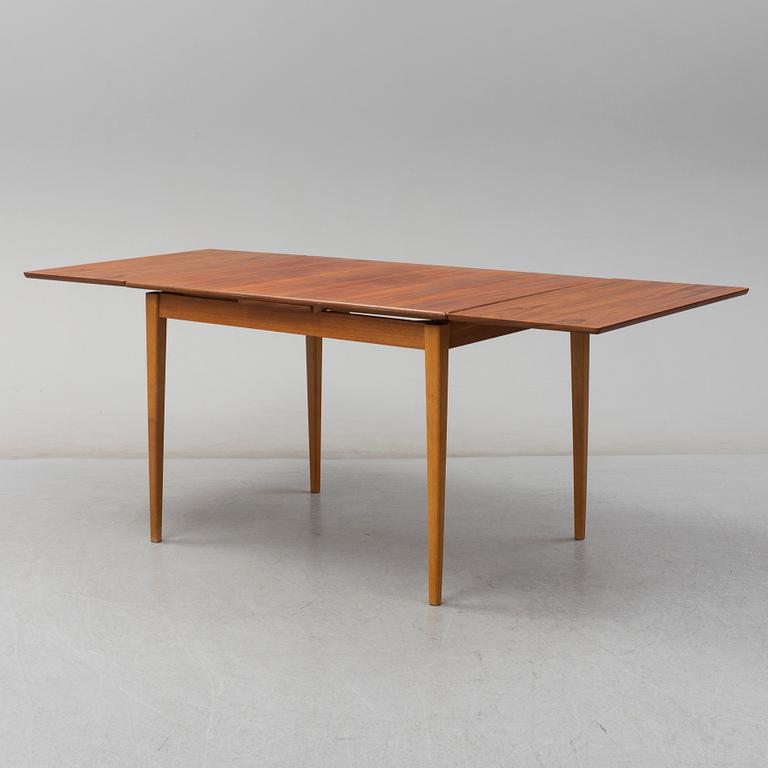 A 1950s/1960s table.