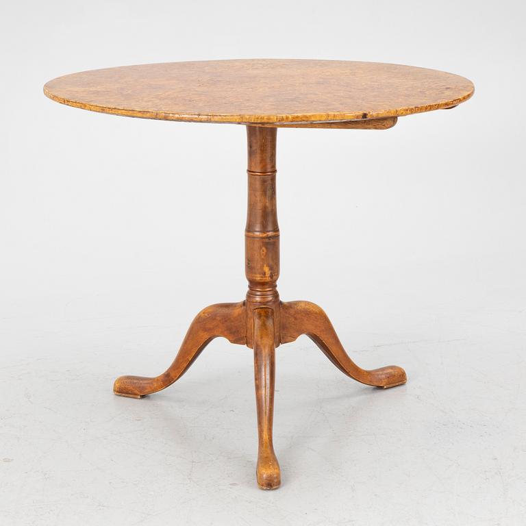 A tilt-top table by A. J. Rosendahl (master active in Arboga 1762-1836).