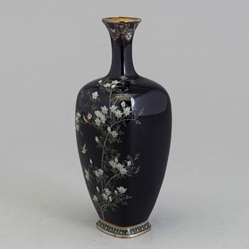 A Japanese enamelled vase, early 20th Century.