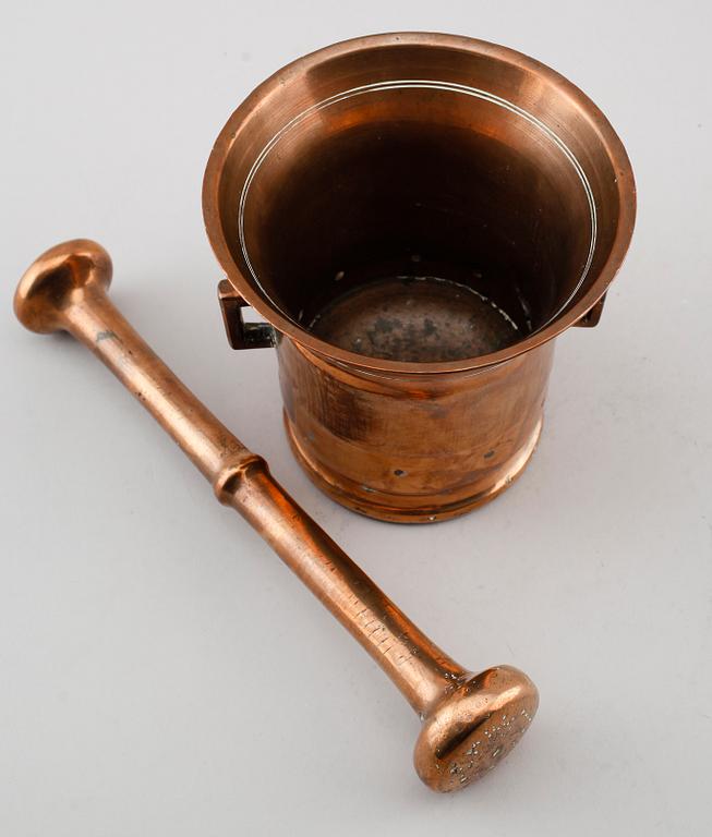 MORTEL MED STÖT, mässing, 1800-tal.
