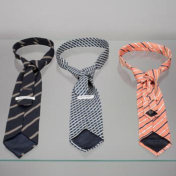 SOLMIOITA, 3 kpl, Giorgio Armani ja Ermenegildo Zegna.