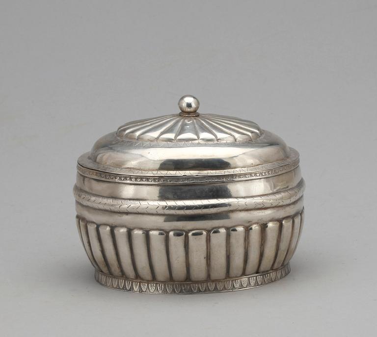 SOCKERSKRIN, silver, Baltikum (möjligen Polen), 1800-tal. Vikt ca 358 gram.