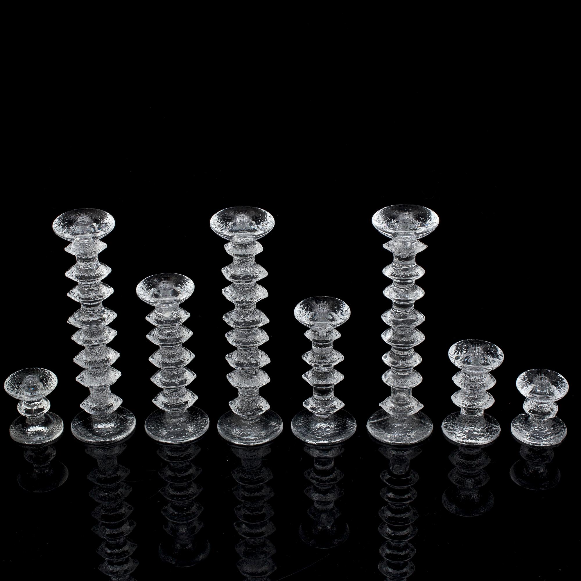 TIMO SARPANEVA, ljusstakar, 8 st, glas, "Festivo", Iittala, Finland.