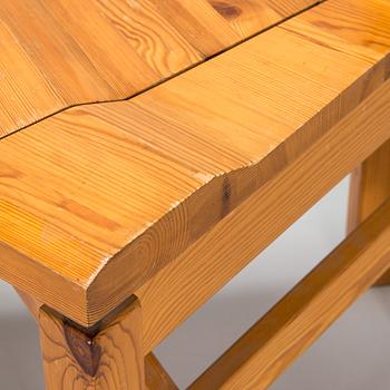 Arnold Lerber, tuoleja, 2 kpl, "Rantasipi", Laukaan Puu 1960/1970-luku.