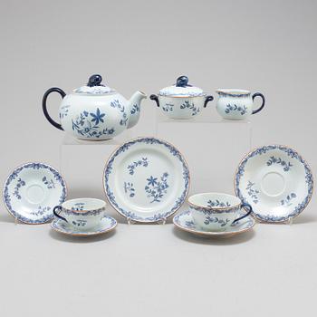 A 38-piece porcelain tea and coffee set 'East Indies', Rörstrand.