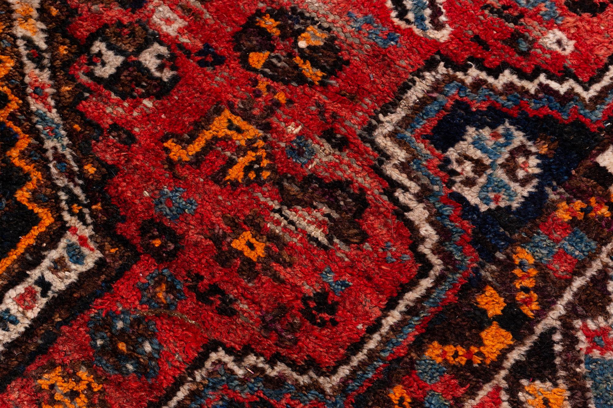 Matta, Old Shiraz, ca 290 x 140 cm.