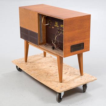 RADIOMÖBEL/VINYLSPELARE, EIA-radio, omkring 1900-talets mitt.