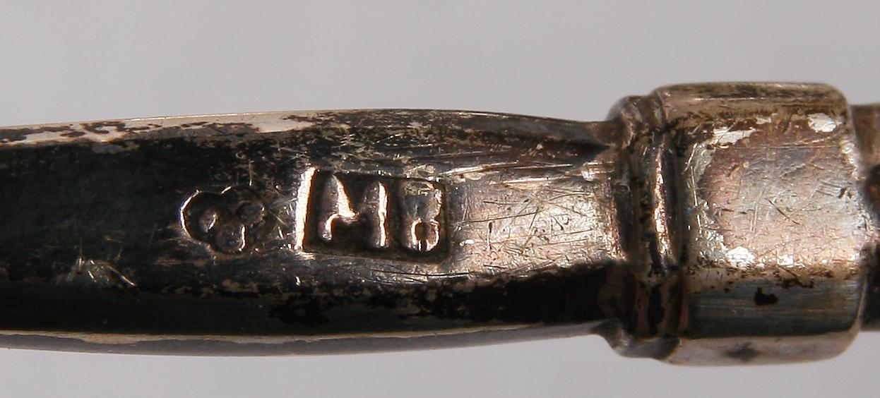SOPPSLEVAR 2st, silver och trä. Bl a 1914.