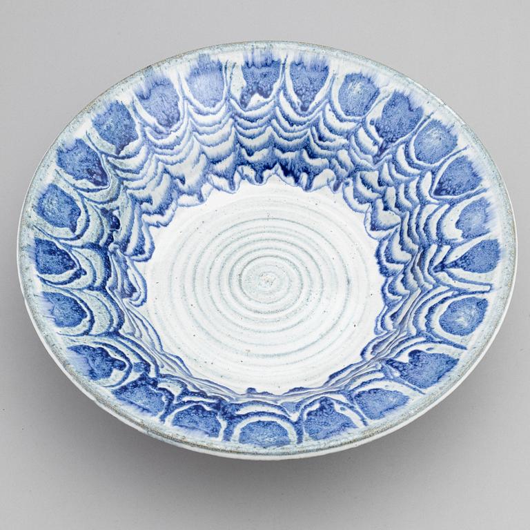 Josef Simon, a stoneware bowl, Djursholm, Sweden, late 20th Century.