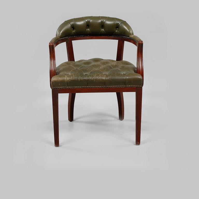 SKRIVBORDSSTOL, engelsk stil, 1900-talets andra hälft.