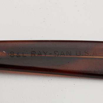 SOLGLASÖGON, "Wayfarer", Ray-Ban, 1980-tal.