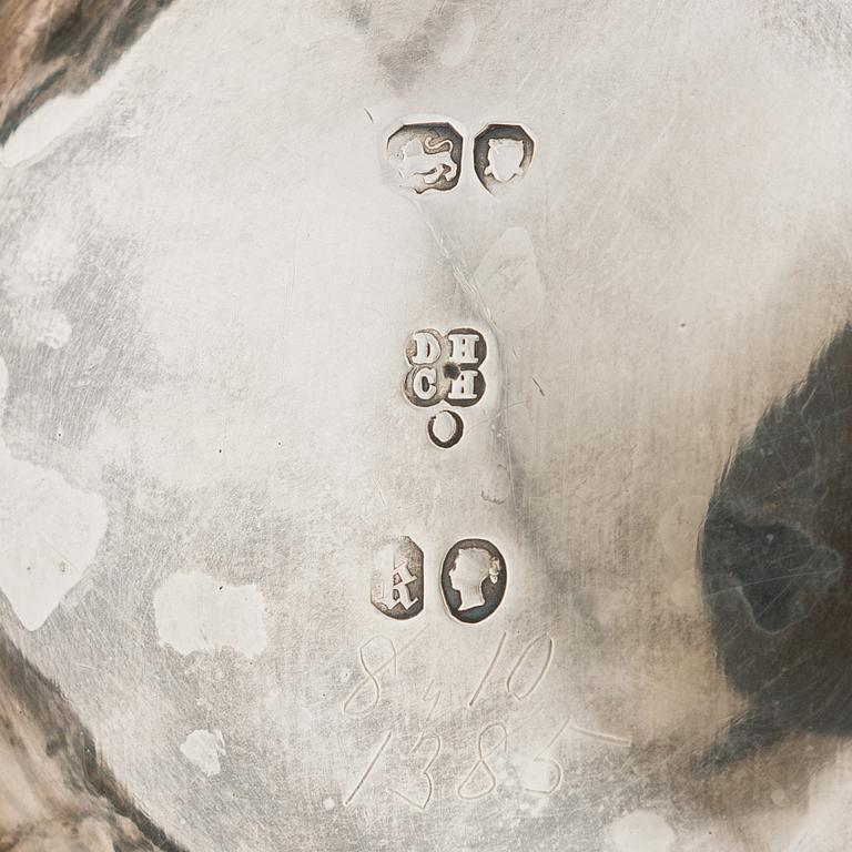 Muggar, 2 st, sterlingsilver, Edward Ker Reid 1856 och Daniel & Charles Houle,1865. London, England.