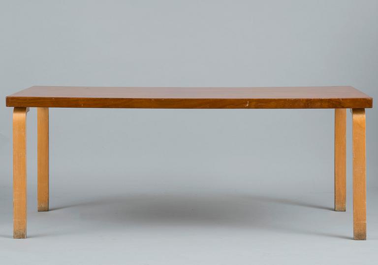 Alvar Aalto, A TABLE. Design Alvar Aalto.