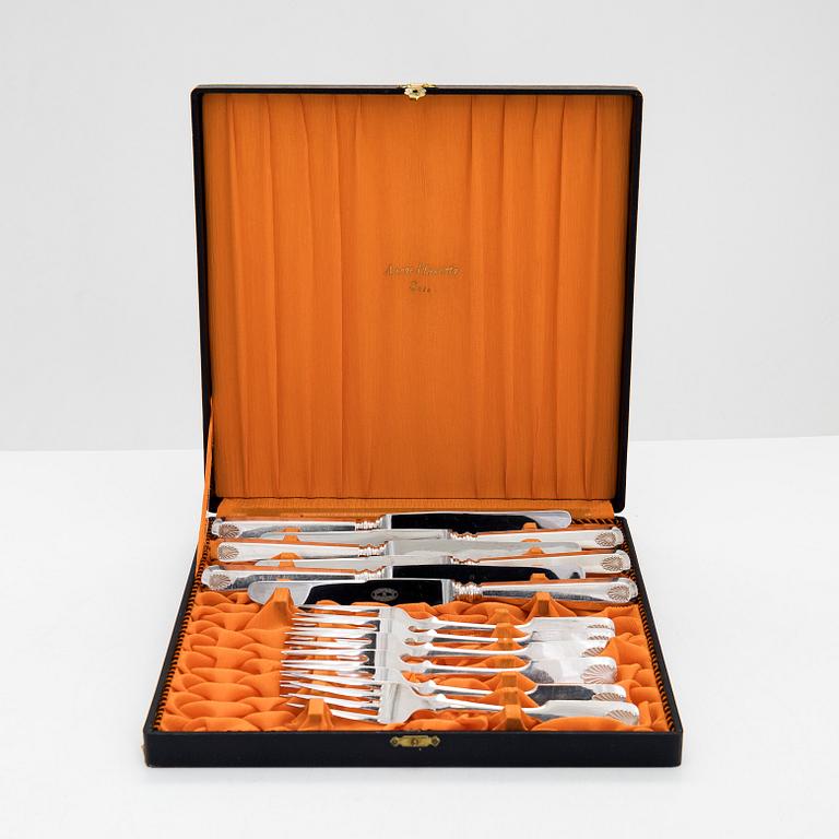 Cutlery set, 24 pieces, silver, Shell decorated handle, Finnish hallmarks, Turku, Hämeenlinna, Helsinki 1925-1953.