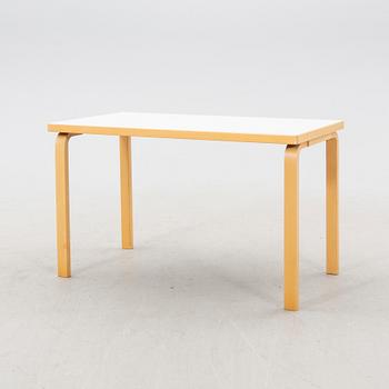 Alvar Aalto, bord, modell 80a, Artek, 2000-tal.