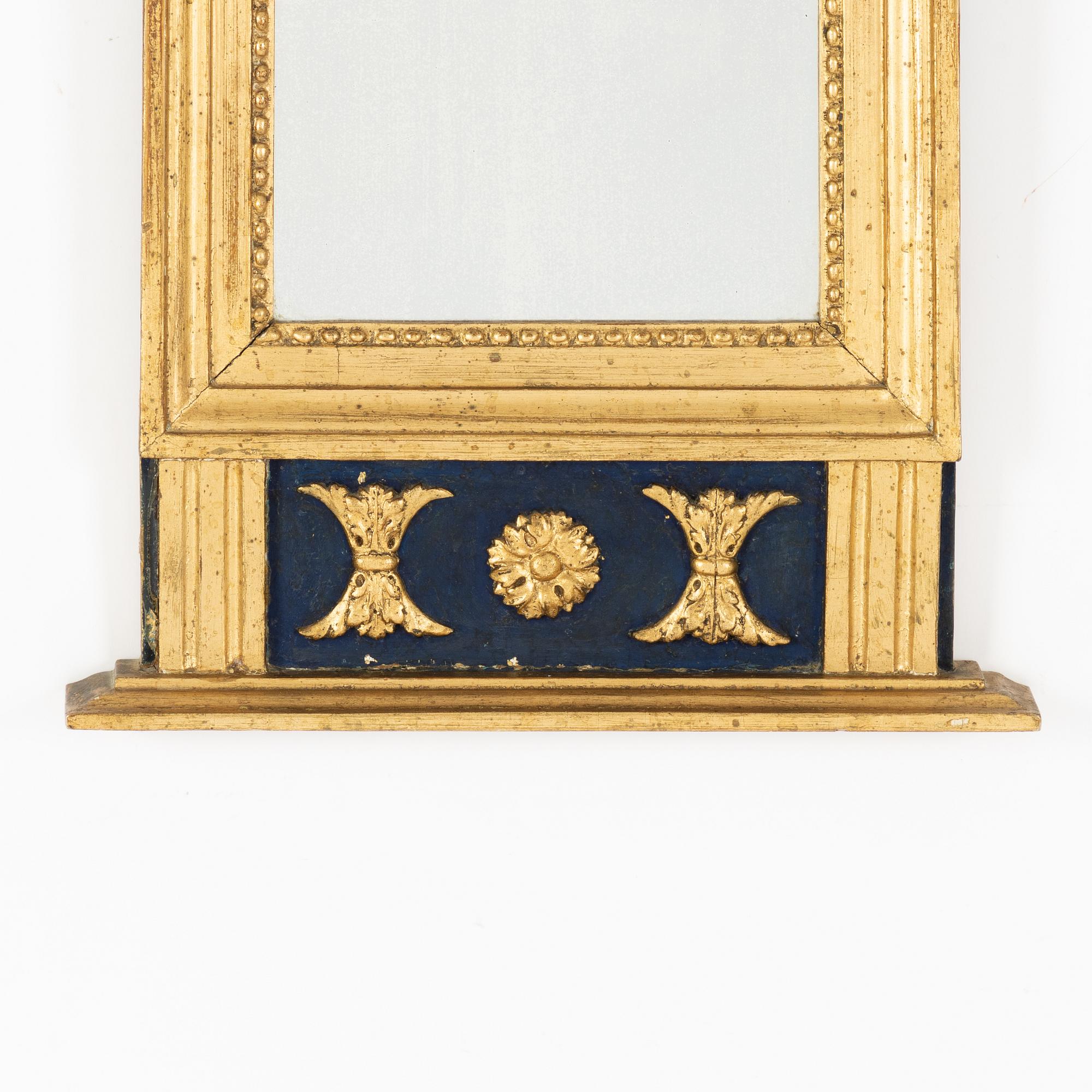 Spegel, sengustaviansk, omkring år 1800.