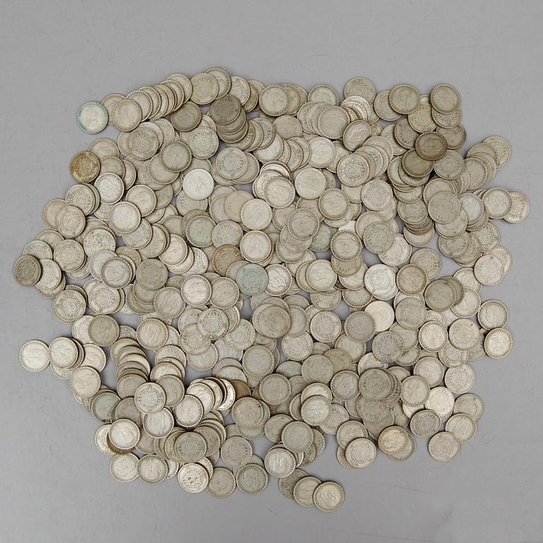 SAMLING SILVERMYNT, enkronor, Gustaf V, 1942-50. Vikt ca 3200 gram.