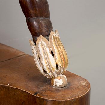 KONSOLBORD MED SPEGEL, av Peter Schmuckert (1765-1841), Mannheim, omkring 1820.