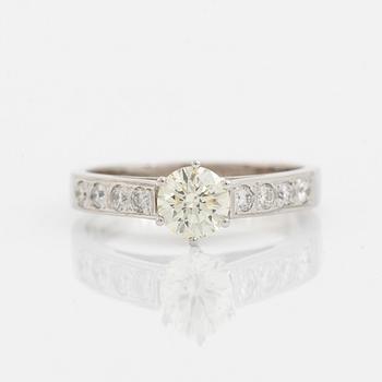 Brilliant cut diamond ring.