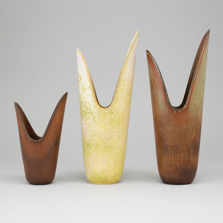 GUNNAR NYLUND, a set of three stoneware vases, Rörstrand, Sweden.