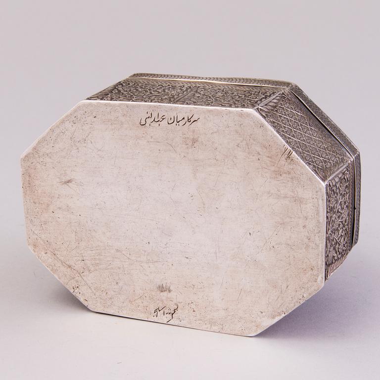 A Persian silver box, 20th Century.